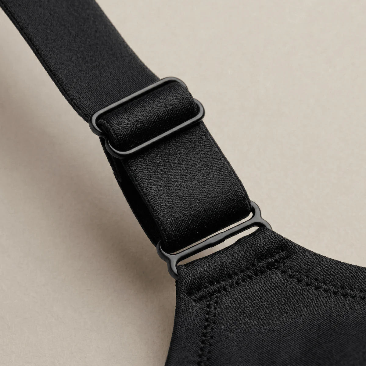 Sujetador efecto segunda piel SilkFit™